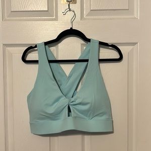 NWOT; Fabletics Cross Back Sport Bra